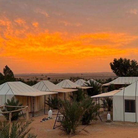Hotel Sahara Traveling Camp Merzouga Exteriér fotografie